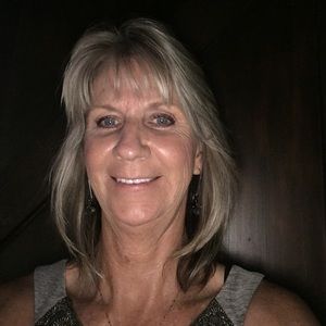 Meet your Posher, Kellie